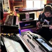 Guitar lessons New Milton , Hampshire with a guitar teacher that is passionate about people that want to learn how to play are guitar and have a passion for music